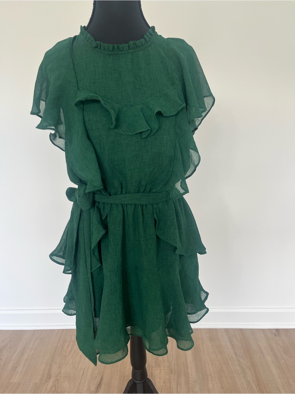 Emory Park Emerald Ruffle Tiered Tie-Waist Dress size M